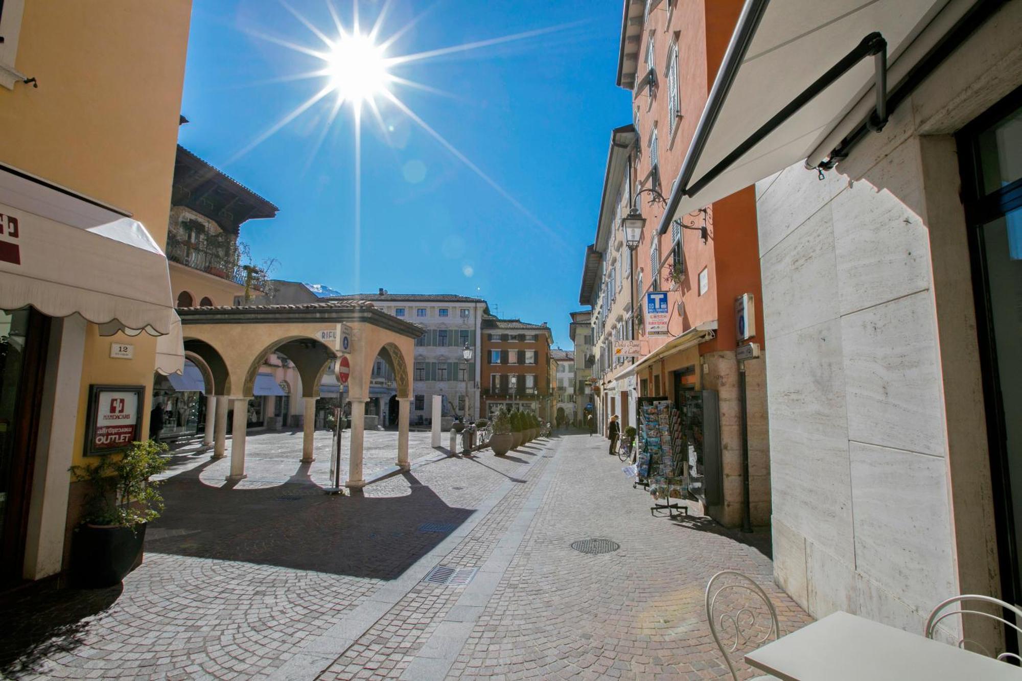 Ca'Cerere - Happy Rentals Riva del Garda Exteriér fotografie